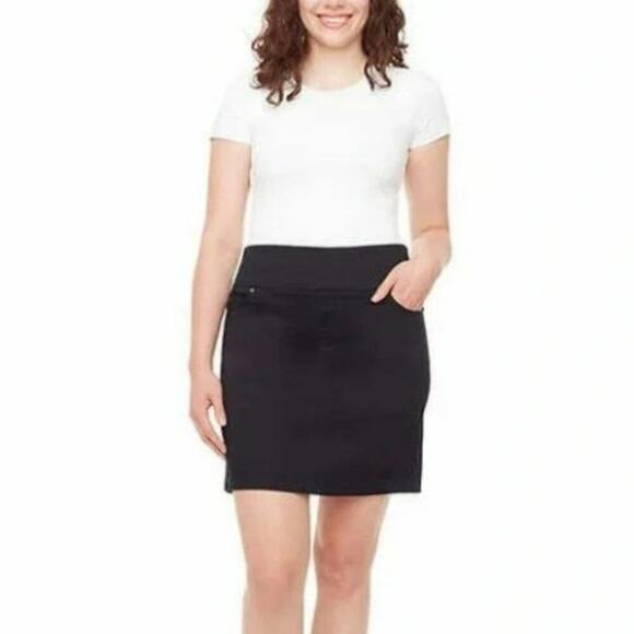 SC & CO Pants - *S.C. & CO Women’s Tummy Control Pull On Skort - SMALL